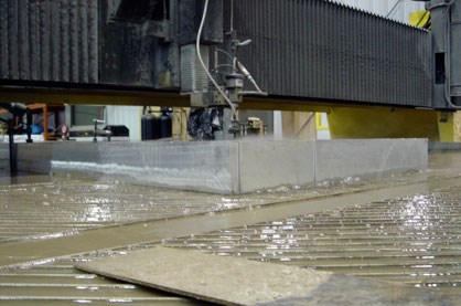 waterjetCuttingThickSteel